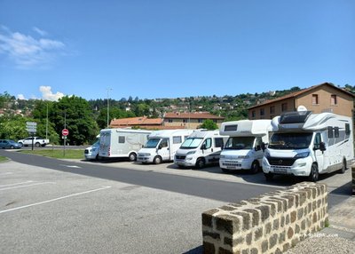 Aire de service pour camping-car du Puy-en-Velay_Aiguilhe