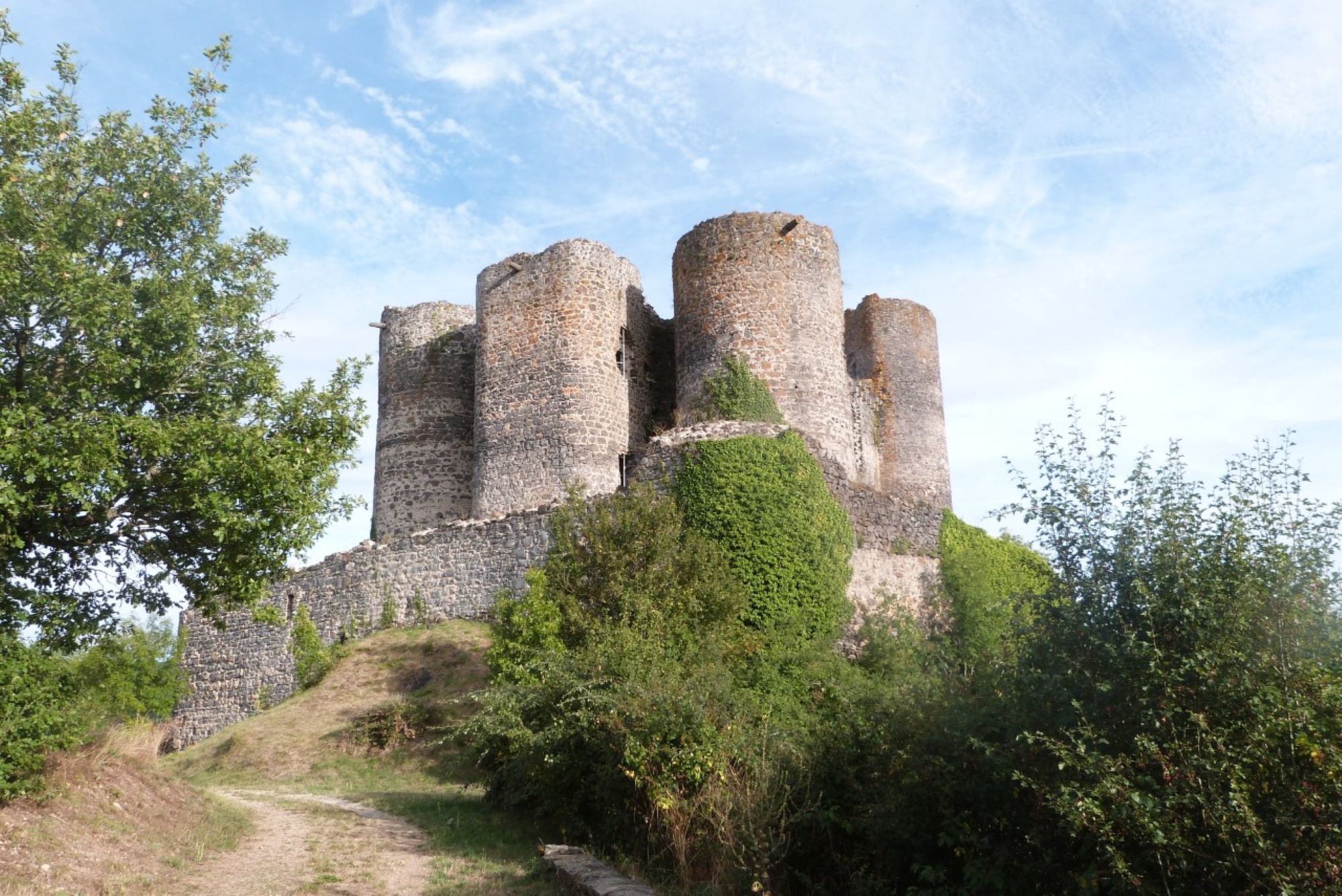 Château de Domeyrat_Domeyrat