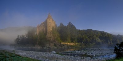 Chateau de Lavoute Polignac, 1er chateau de la Loire.