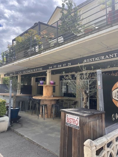 La Guinguette_Pont-Salomon