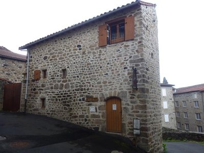Gîte-communal-Pradelles