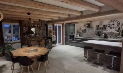 Le refuge du Mont Mézenc_Les Estables